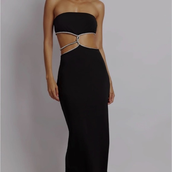 Meshki Dresses & Skirts - MESHKI Elegant Black Strapless Dress